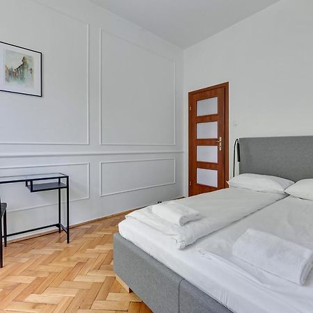 Апартаменты Goma Rent - Szeroka Old Town Гданьск Экстерьер фото