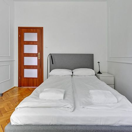 Апартаменты Goma Rent - Szeroka Old Town Гданьск Экстерьер фото